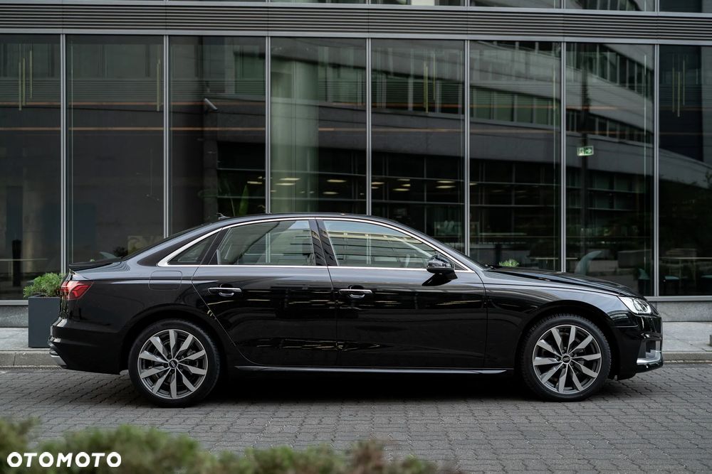 Audi A4 Limousine 40 TFSI quattro S tronic - 1