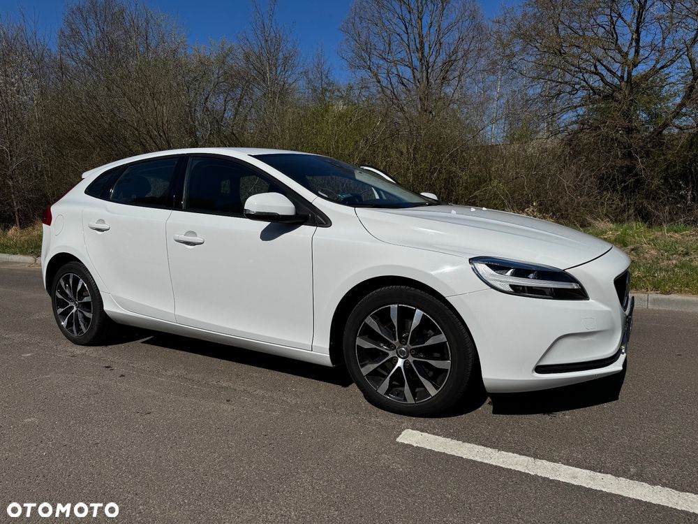 Volvo V40 T2 - 12