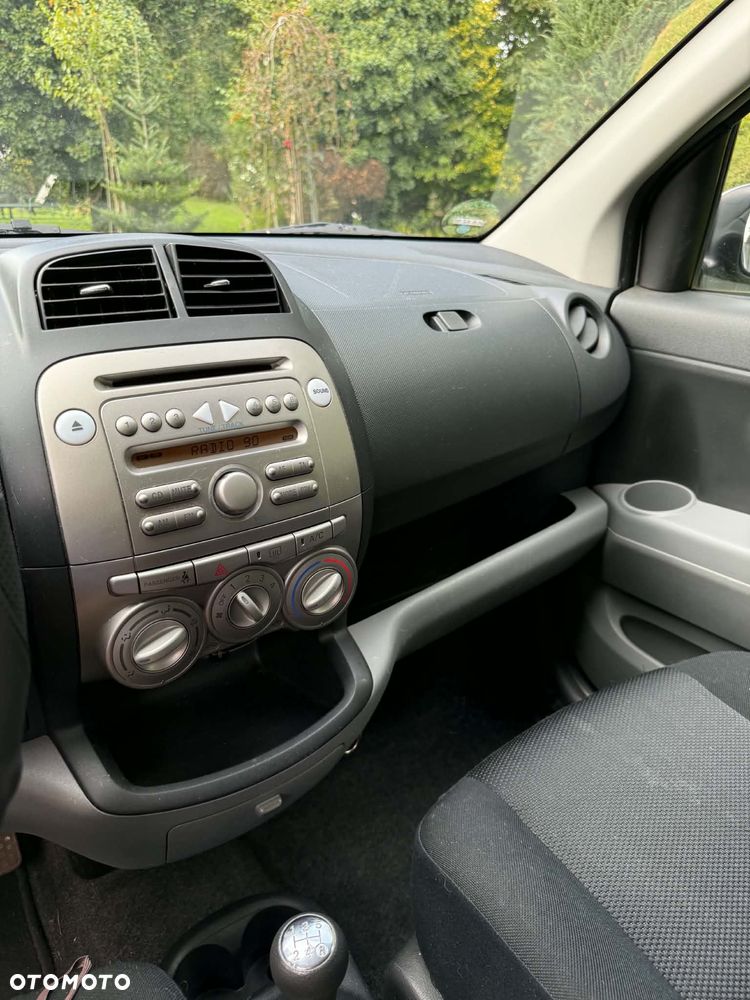 Subaru Justy - 6