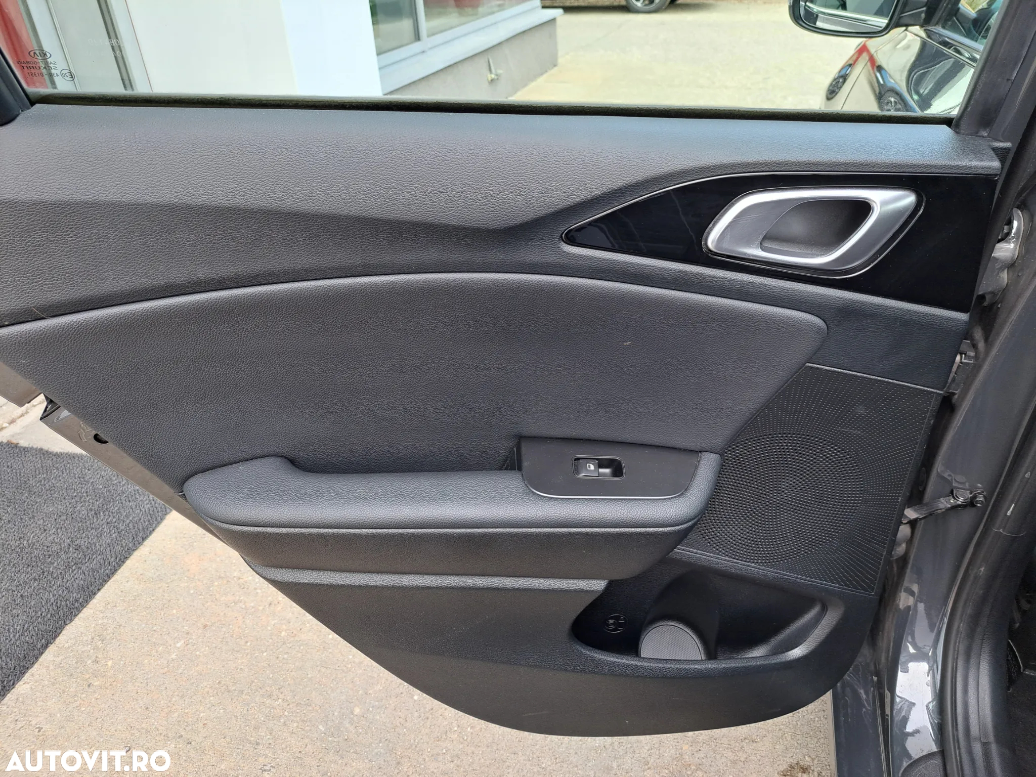 Kia Ceed 1.6 CRDi (48V Mild-Hybrid) Vision - 20