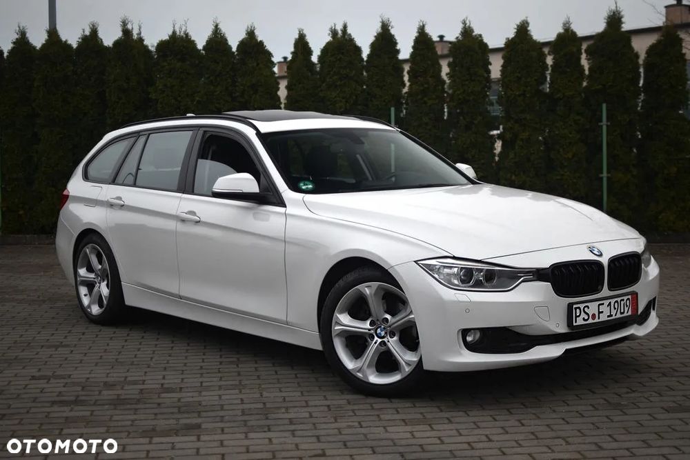 BMW Seria 3 318d DPF - 12
