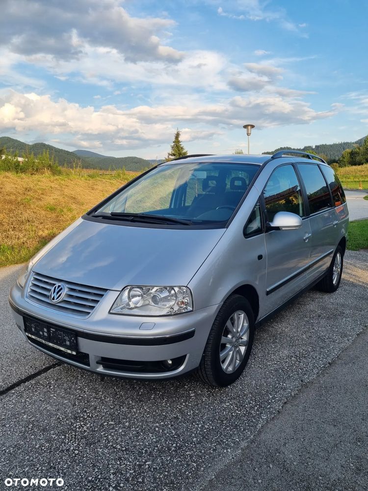 Volkswagen Sharan 1.9 TDI 4Motion Exclusive Edition - 1