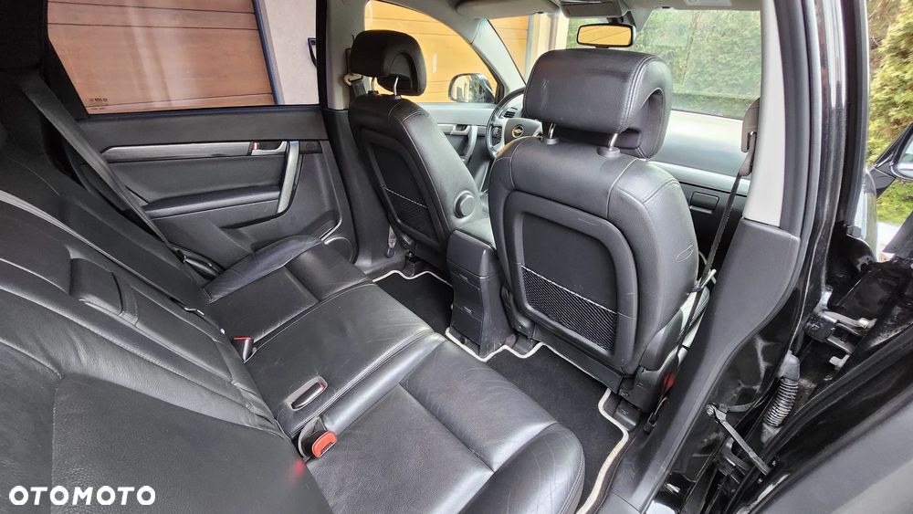 Chevrolet Captiva 3.2 4WD 7 Sitzer LT - 27