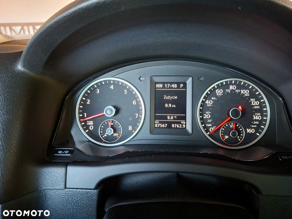 Volkswagen Tiguan - 11