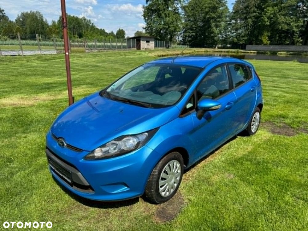 Ford Fiesta - 2