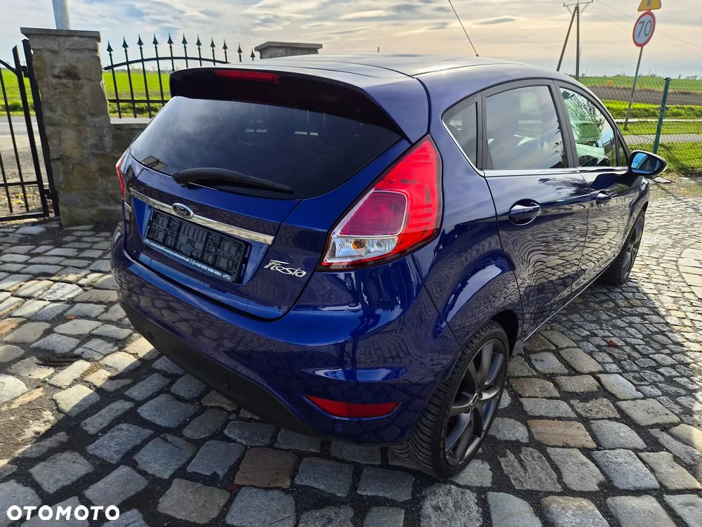 Ford Fiesta 1.0 EcoBoost STart-Stop Titanium - 3