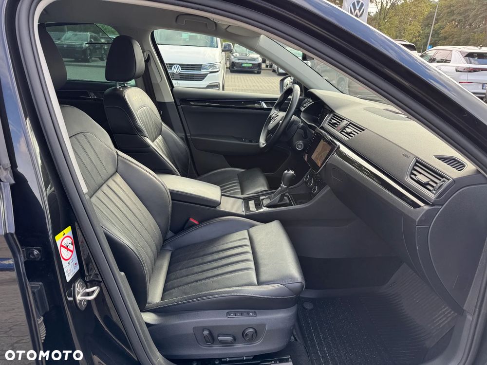 Skoda Superb 2.0 TSI 4x4 L&K DSG - 21