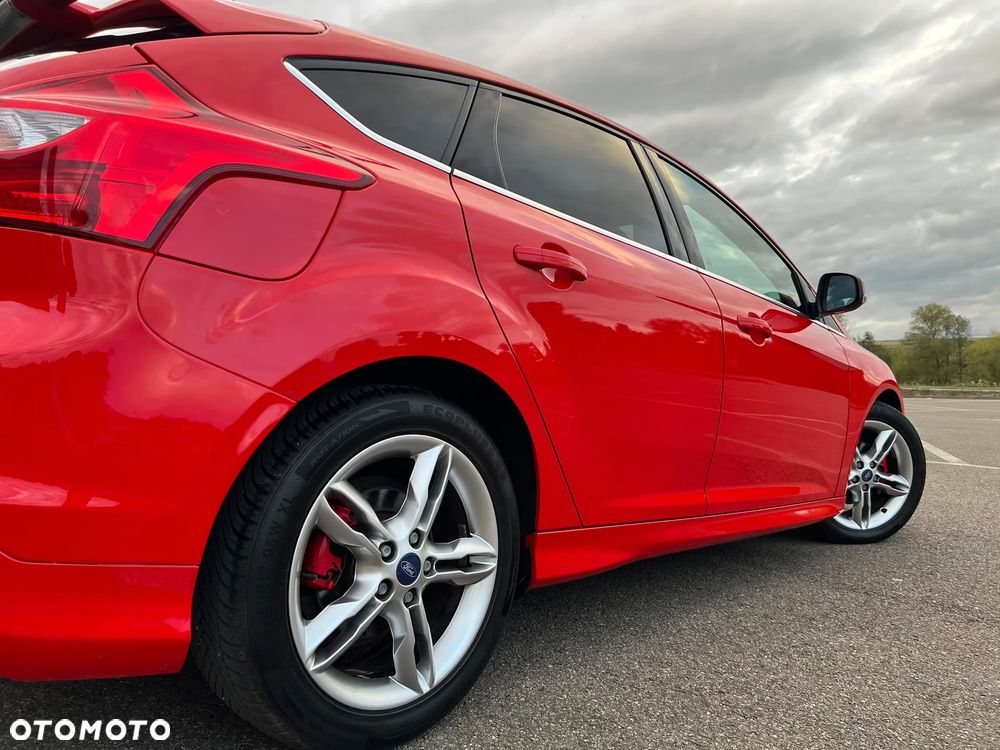 Ford Focus - 12