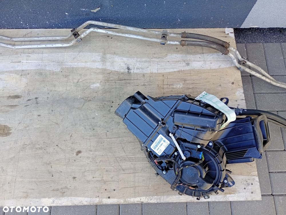 nagrzewnica dmuchawa tył rurki przewód vw transporter t5 t5 lift 2003-2015 7H0819004H - 3