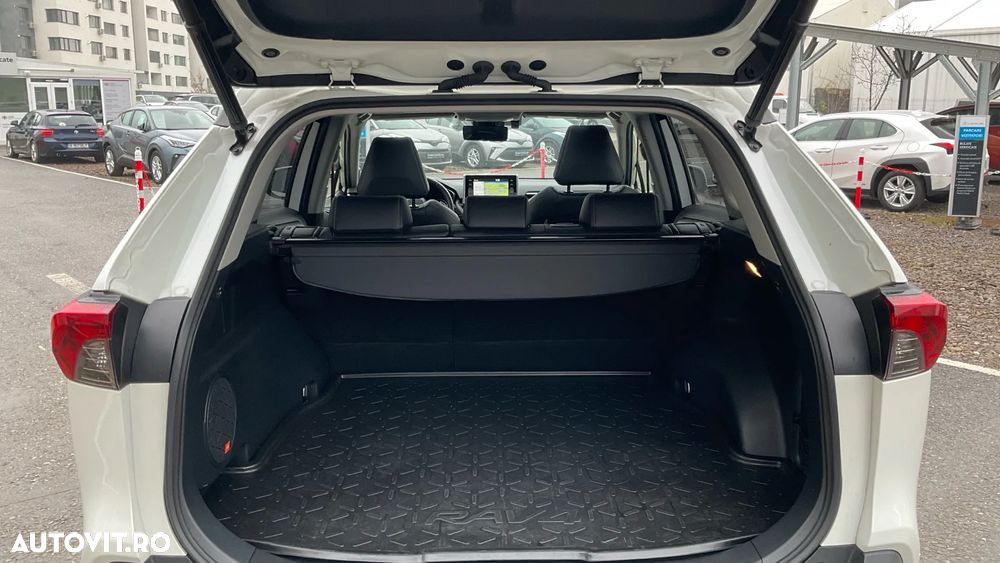 Toyota RAV4 2.5 Hybrid VVT-iE 4x4 Luxury Premium - 16