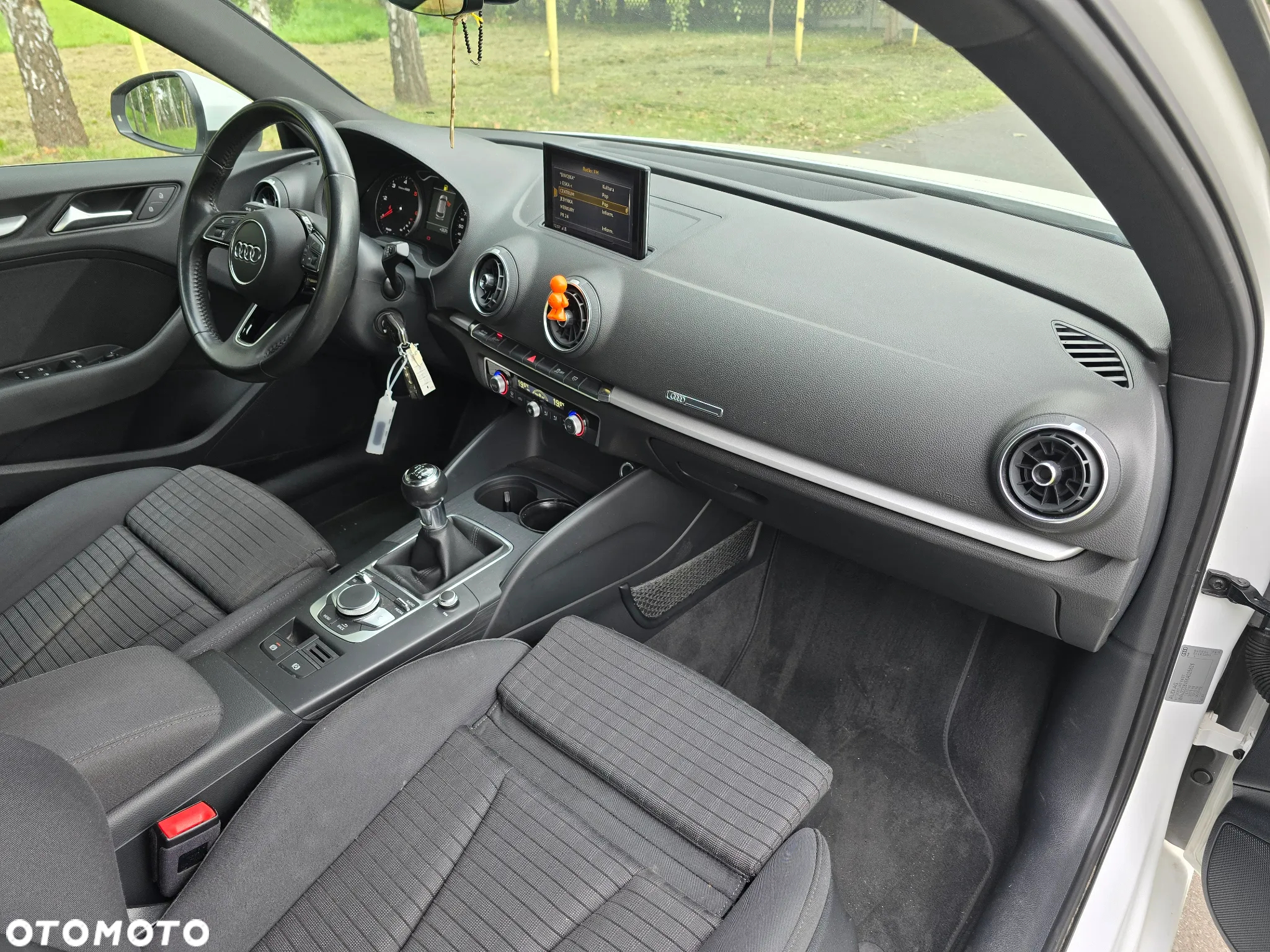 Audi A3 Sportback 1.6 TDI (clean diesel) Ambiente - 8