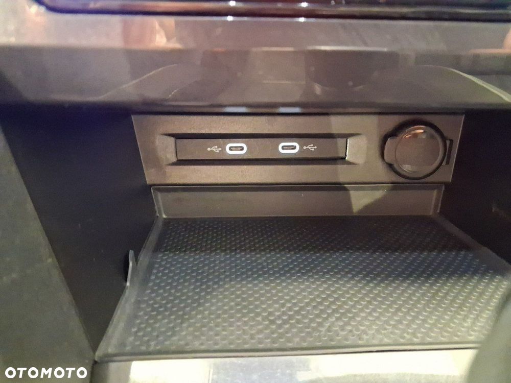 Volkswagen Tiguan Allspace - 34