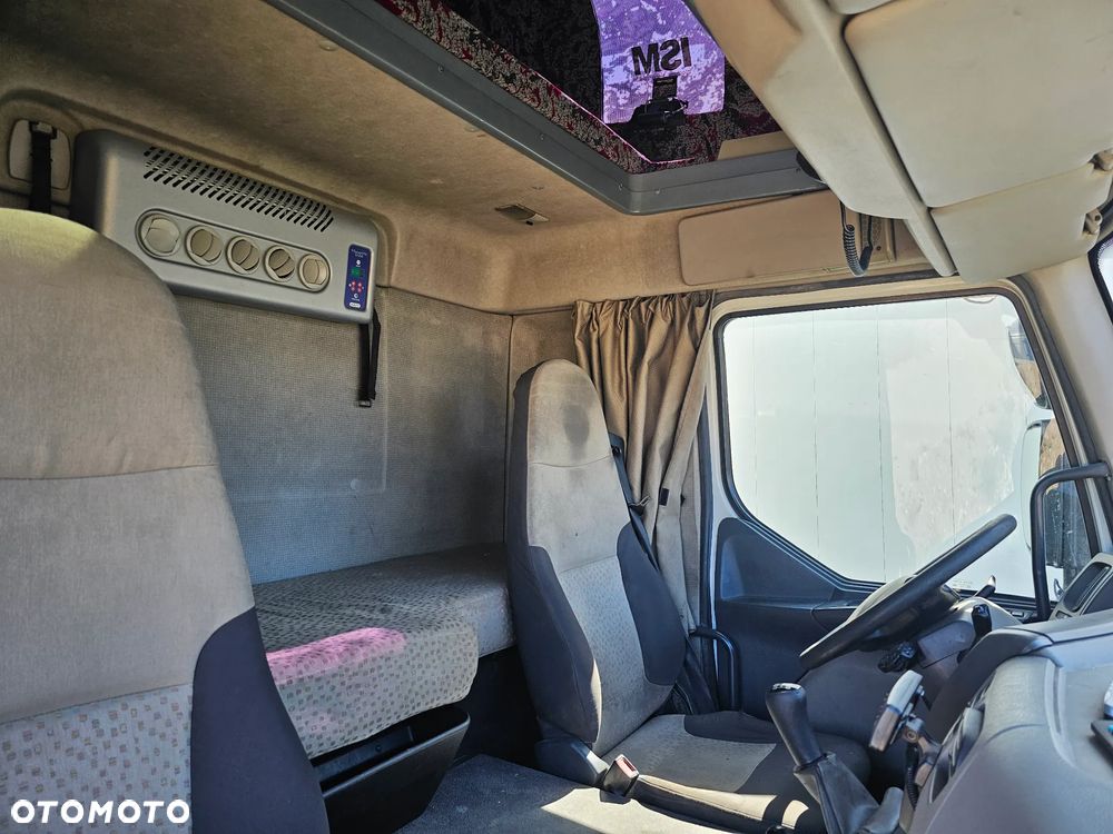 KABINA SYPIALNA 2 ŁÓŻKA RENAULT MIDLUM DXI 06-14 rok - 8