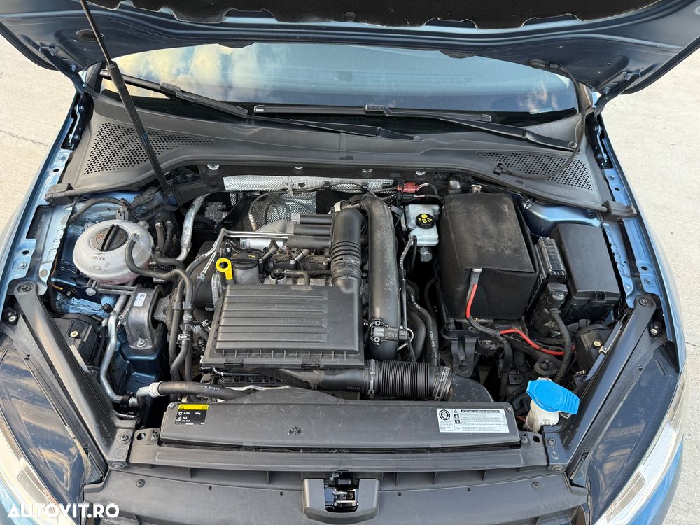 Volkswagen Golf 1.2 TSI BlueMotion Technology Comfortline - 29
