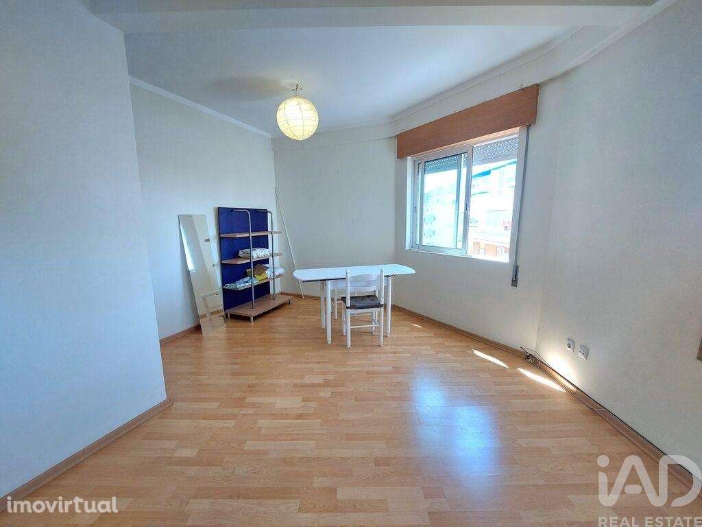 Apartamento T2 em Faro (Sé e São Pedro) de 80,00 m2 - Grande imagem: 4/20