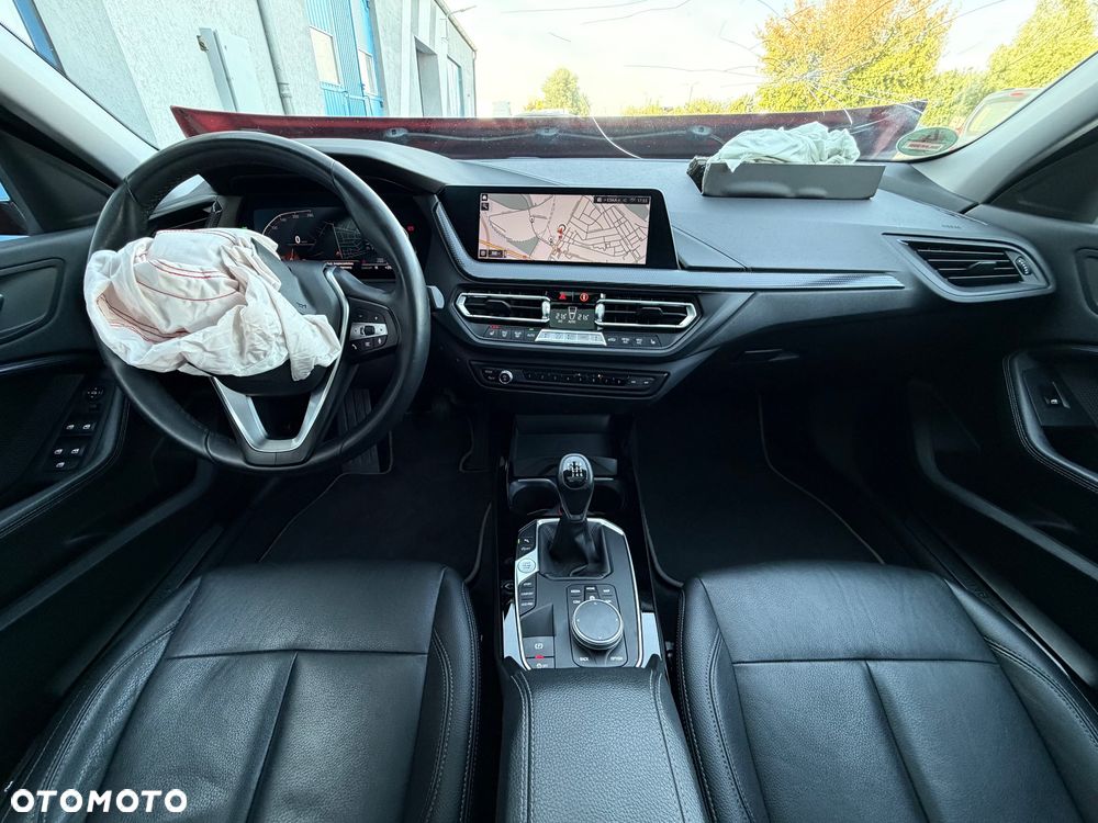 BMW Seria 1 118i GPF Sport Line - 30