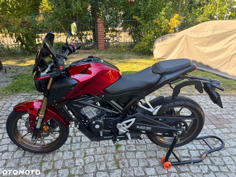 Honda CB - 2