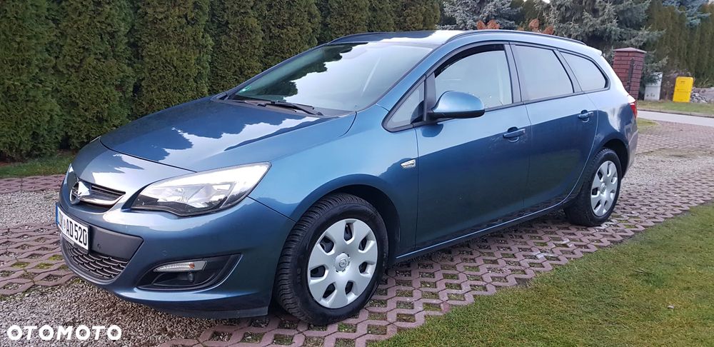 Opel Astra 1.4 Turbo Exklusiv - 2