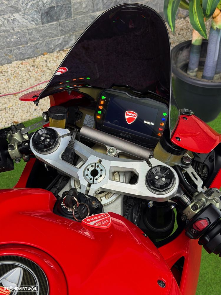 Ducati Panigale V4 - 9
