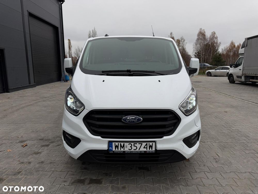 Ford TRANSIT CUSTOM - 3