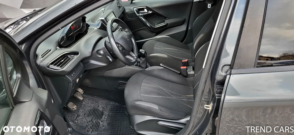 Peugeot 208 95 VTI Active - 17