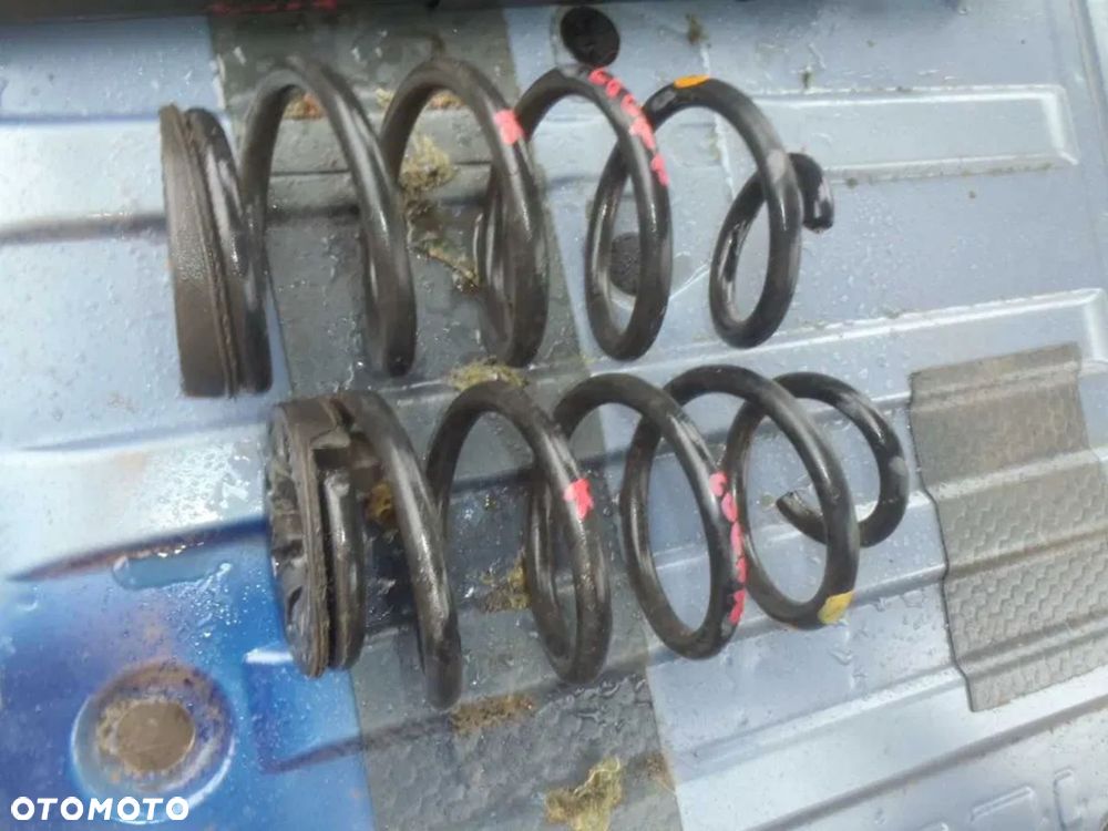 amortyzator sprężyna poduszka łożysko dacia logan sandero - 4