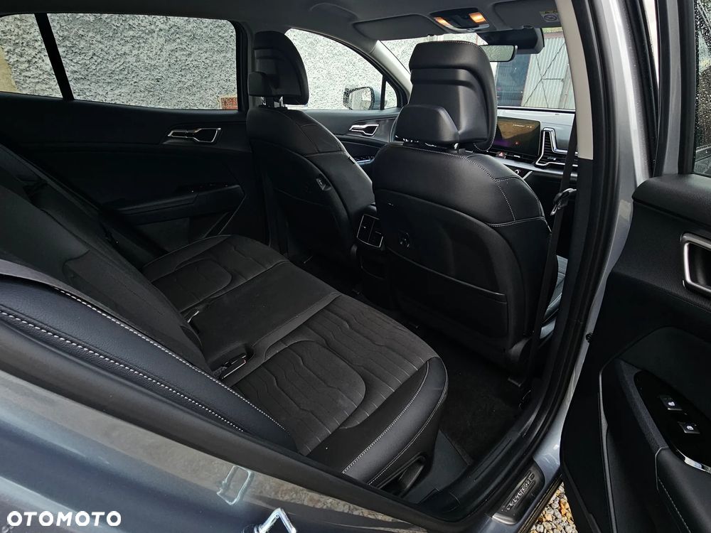 Kia Sportage - 16