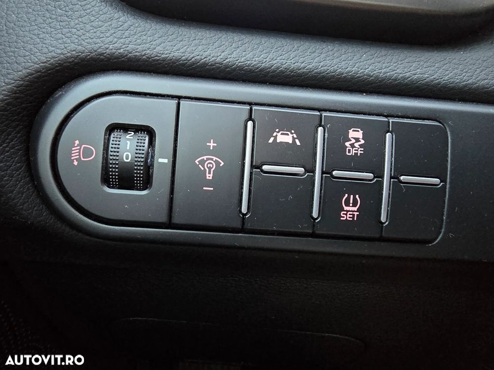 Kia Ceed 1.5 T-GDI 6MT Best - 15