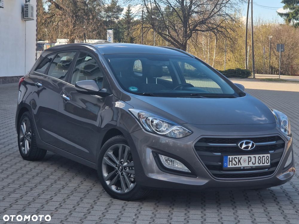 Hyundai i30 blue 1.6 GDI YES Gold - 39