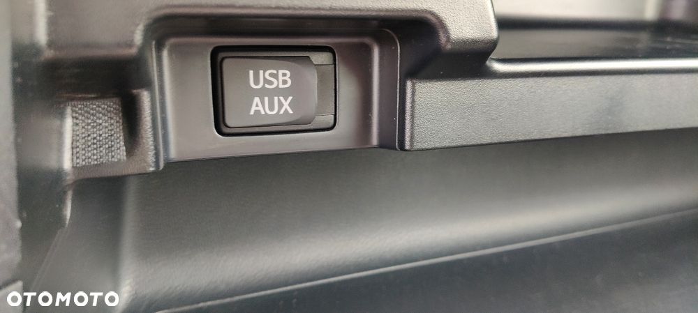 Subaru Trezia 1.3i Active - 29