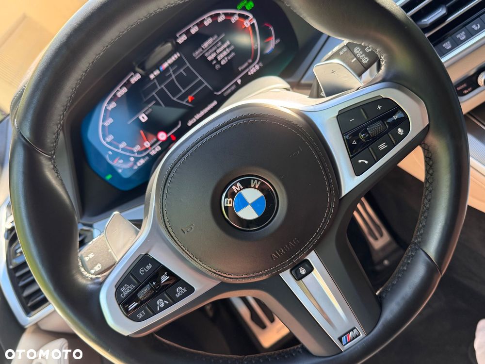 BMW X5 M M50i - 5