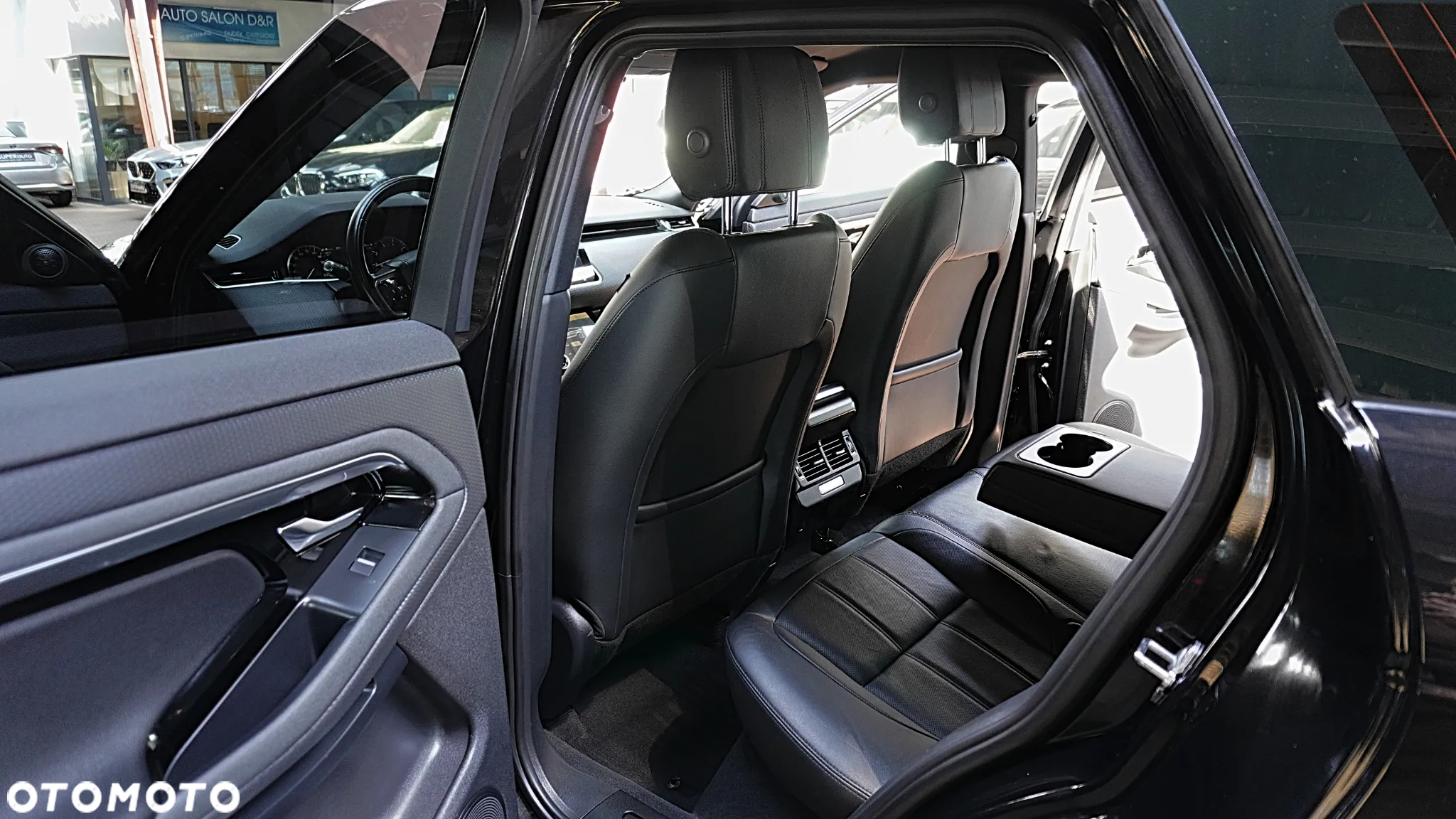Land Rover Range Rover Evoque - 17