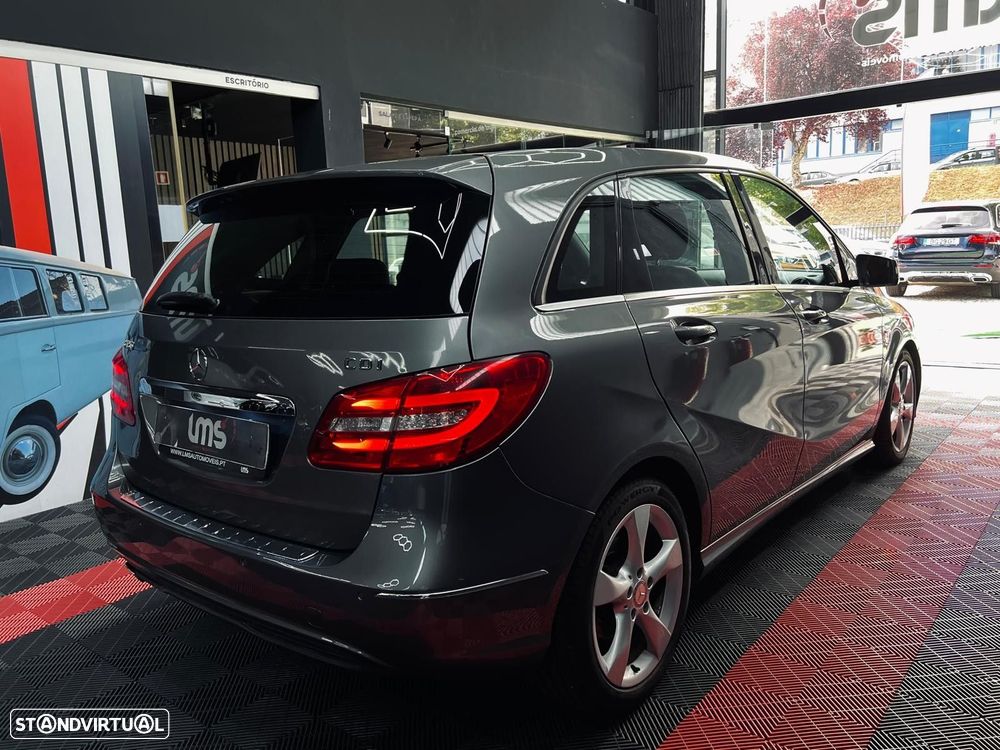 Mercedes-Benz B 180 CDI BlueEFFICIENCY Aut. - 8