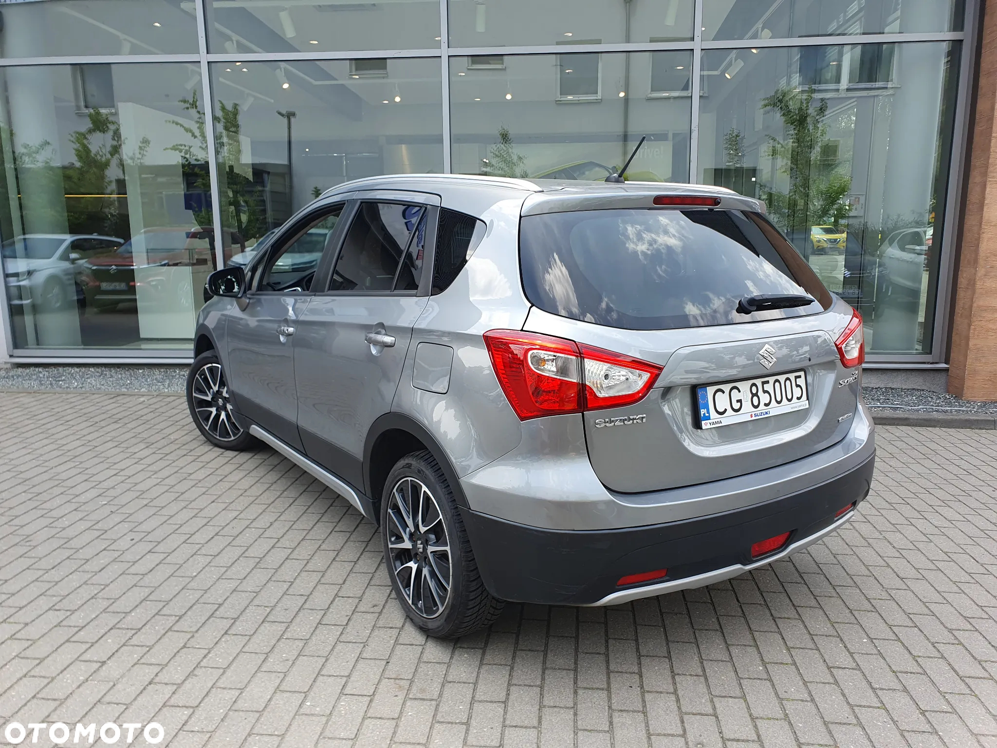 Suzuki SX4 S-Cross 1.6 Premium 4WD - 2