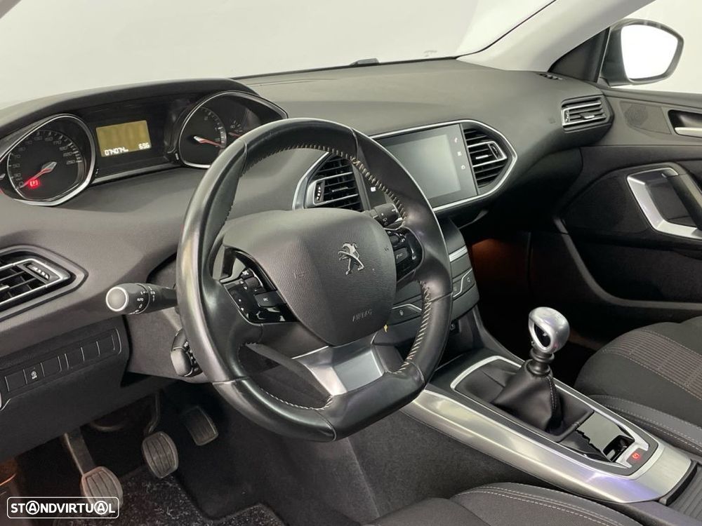 Peugeot 308 1.5 BlueHDi Allure - 15