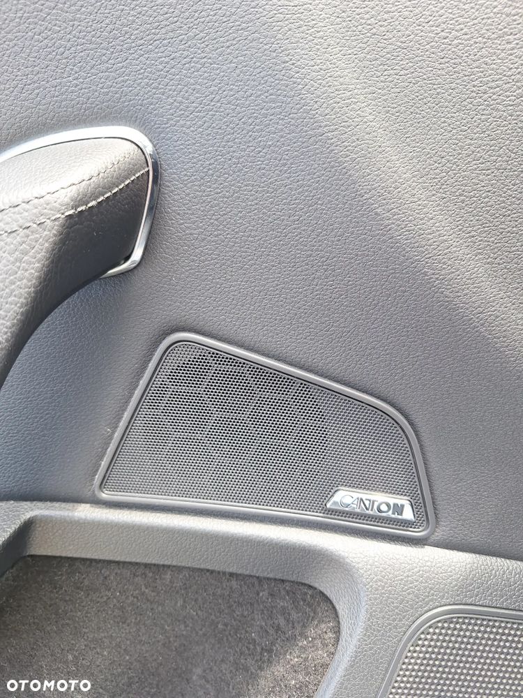 Skoda Superb 2.0 TDI L&K DSG - 21