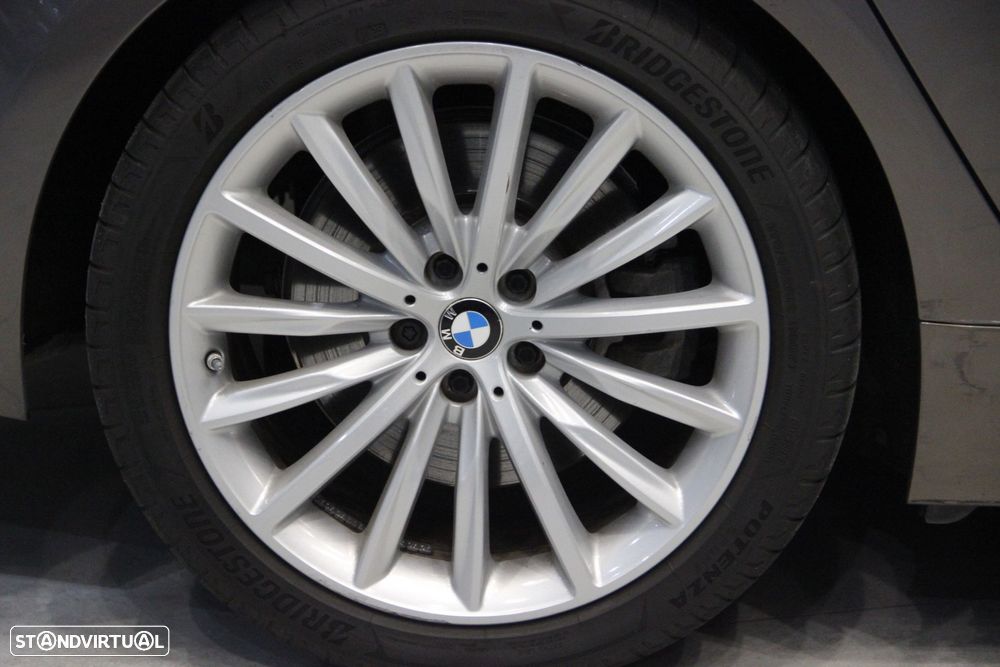 BMW 540 d xDrive Line Luxury Auto - 3