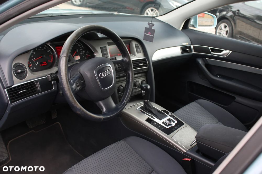 Audi A6 Avant - 22