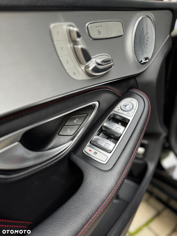 Mercedes-Benz Klasa C 450 AMG 4-Matic 7G-TRONIC - 14