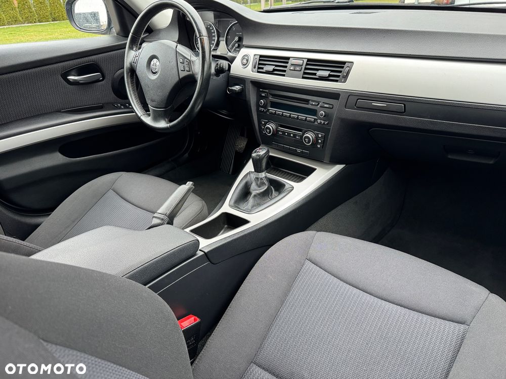 BMW Seria 3 - 8
