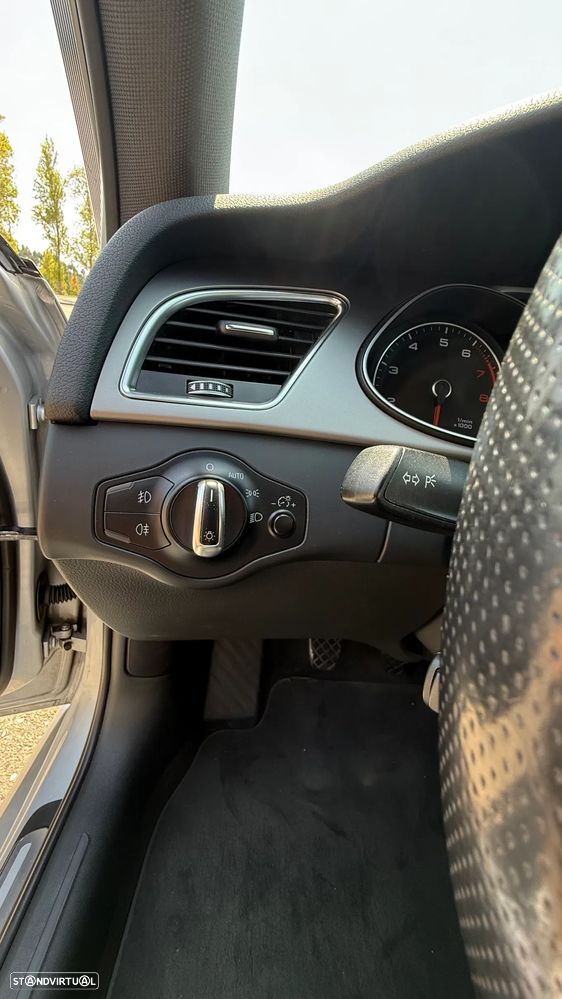 Audi A4 2.0 TFSI S line Sport Pack - 15