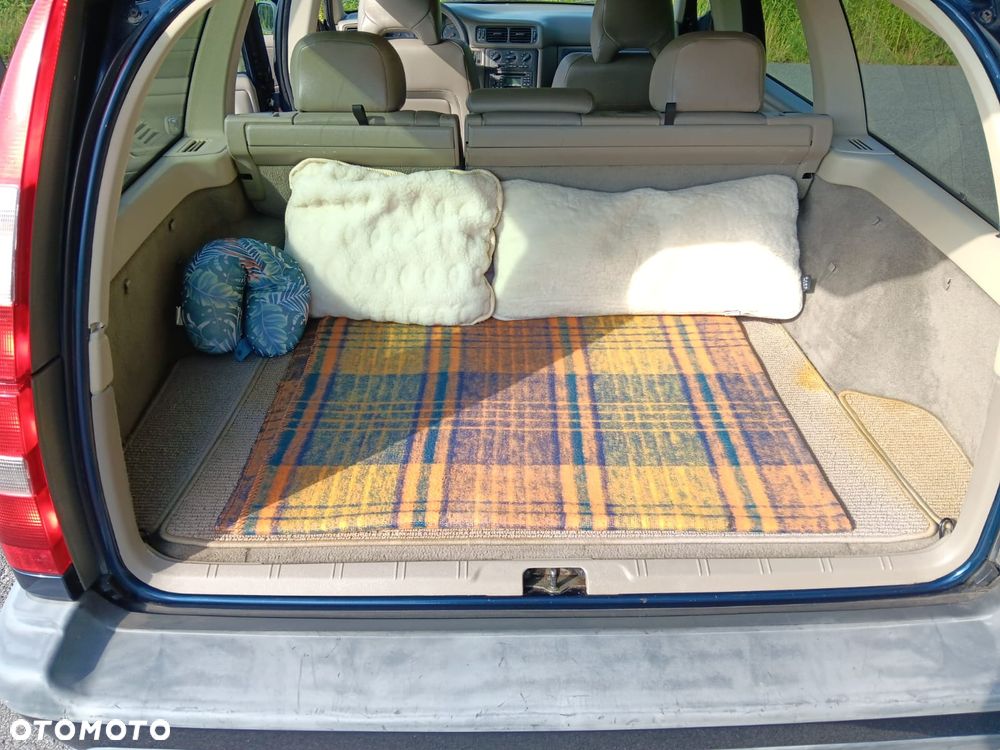 Volvo V70 2.4 AWD - 14