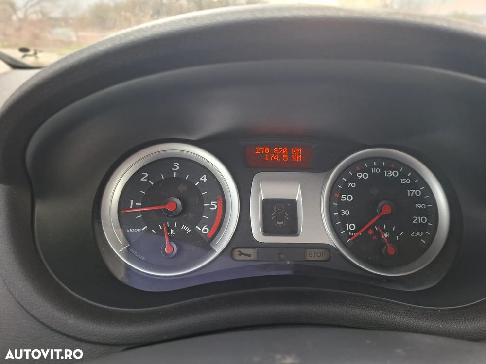 Renault Clio III 1.5dCi Dynamique - 7