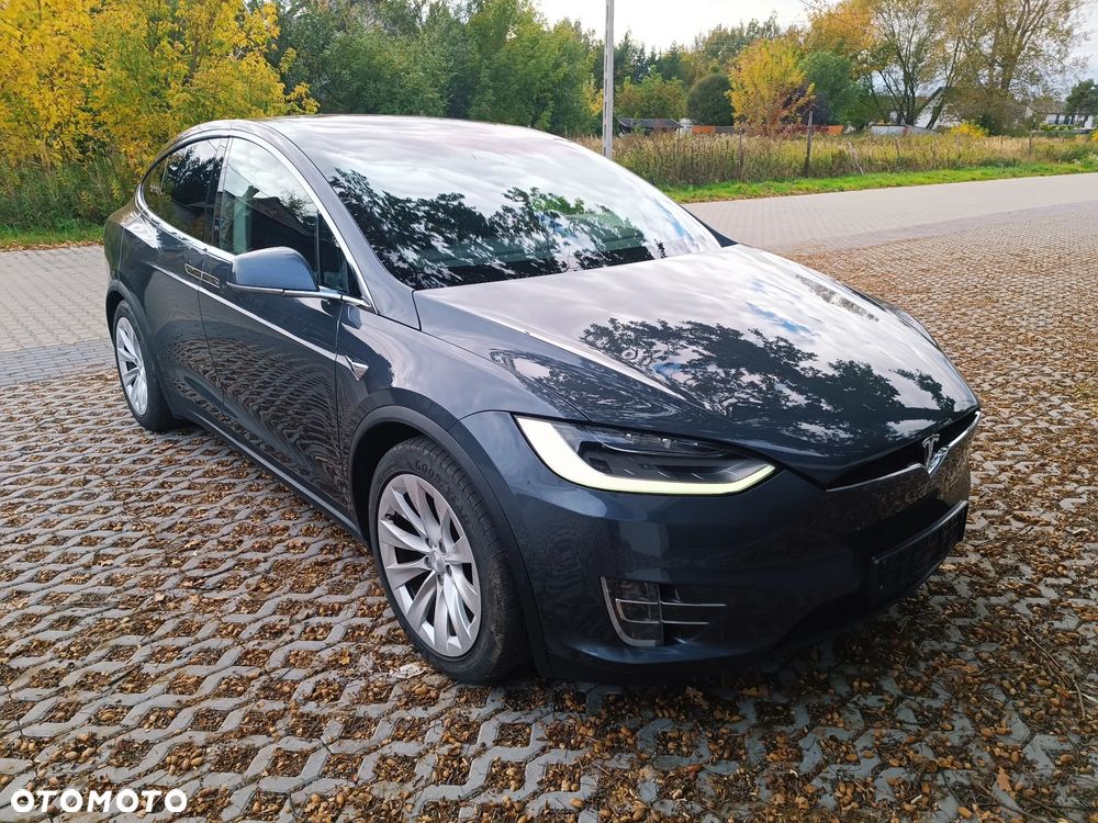 Tesla Model X Long Range Plus - 15