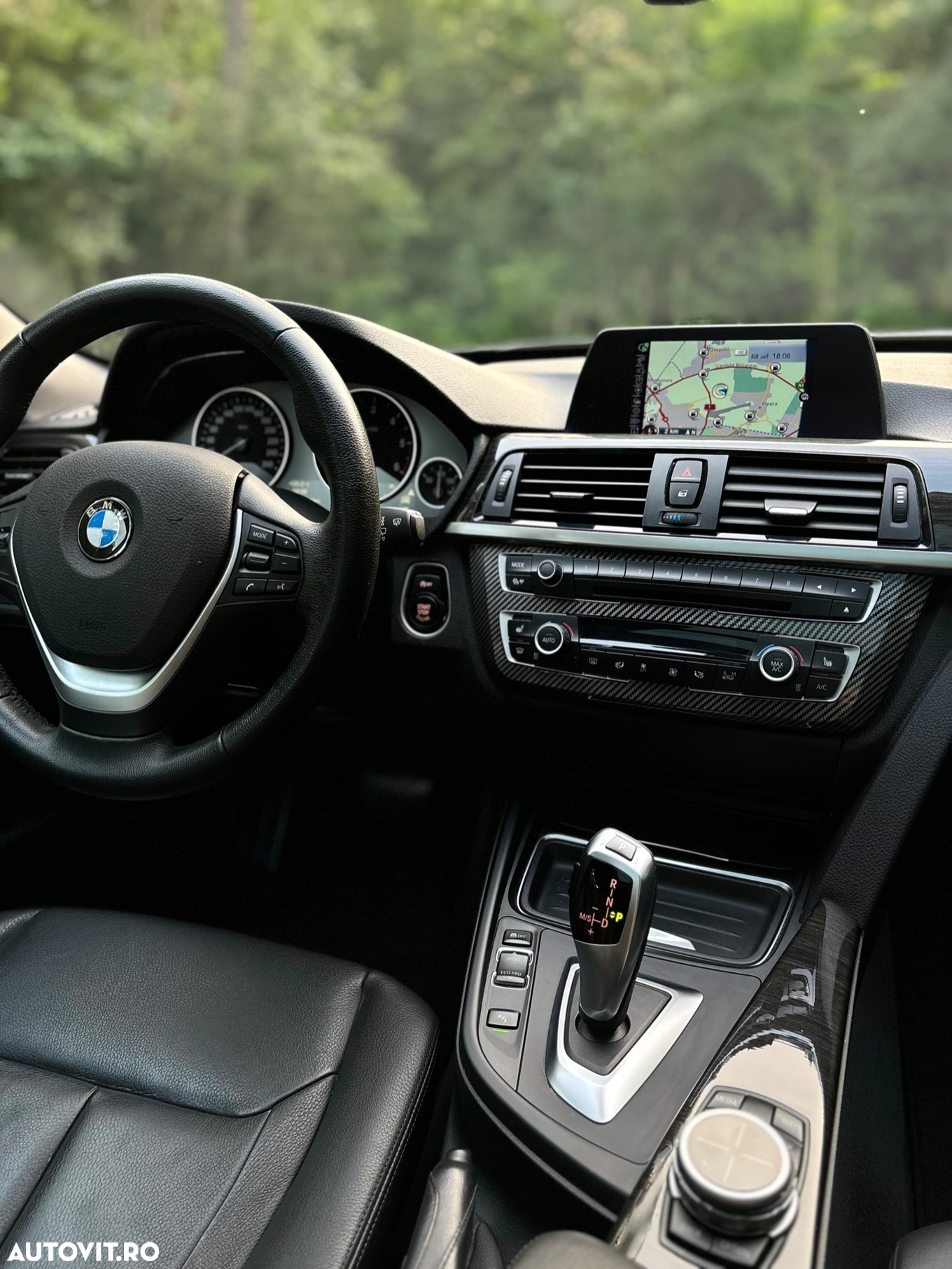 BMW Seria 3 318d GT Aut. Luxury Line - 13