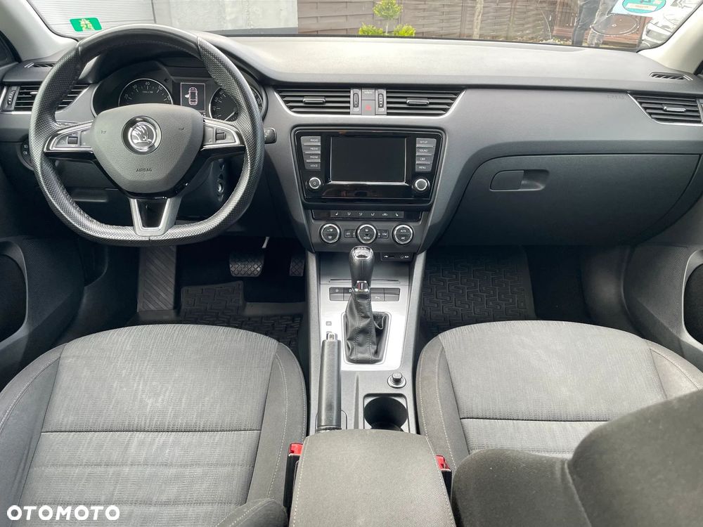 Skoda Octavia 1.8 TSI Elegance DSG - 14