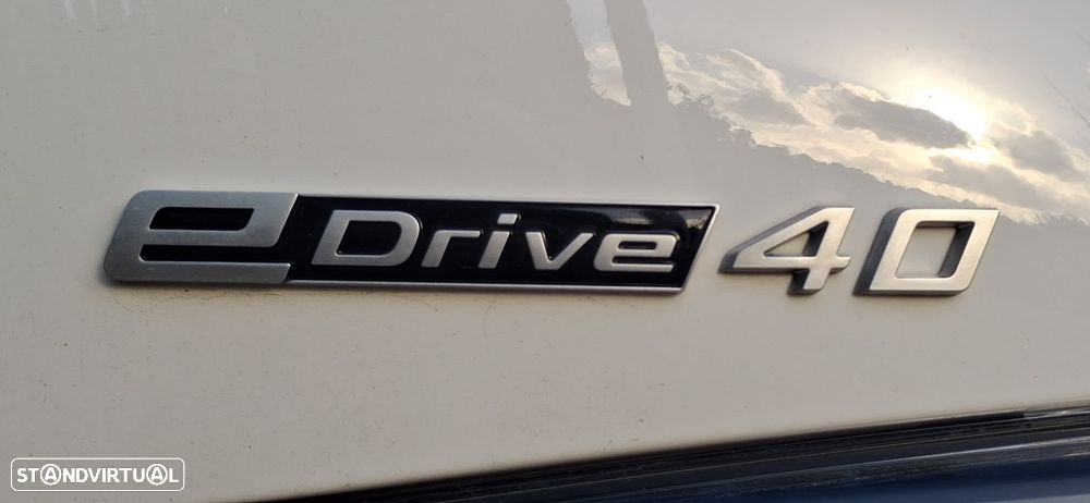 BMW i4 eDrive40 - 11