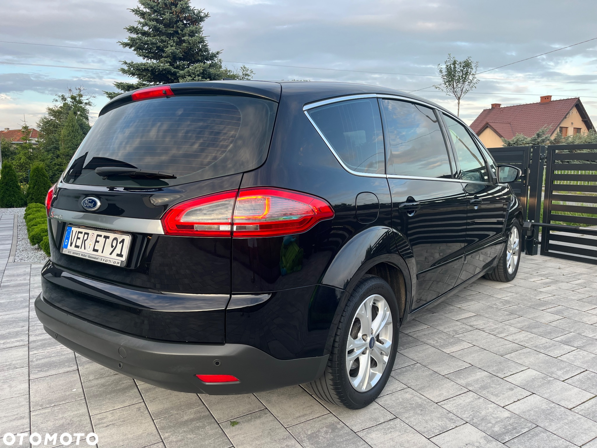 Ford S-Max 2.0 TDCi DPF Titanium - 12