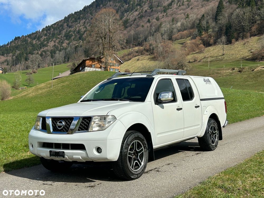 Nissan Navara 2.5 D Platinum - 4