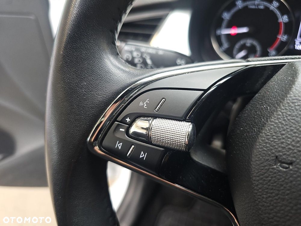 Skoda Fabia 1.0 TSI Ambition - 13